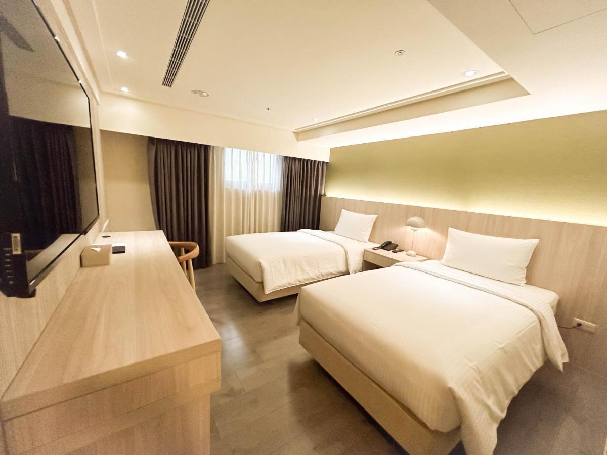 Green Hotel - Tea Way ไถจง ภายนอก รูปภาพ