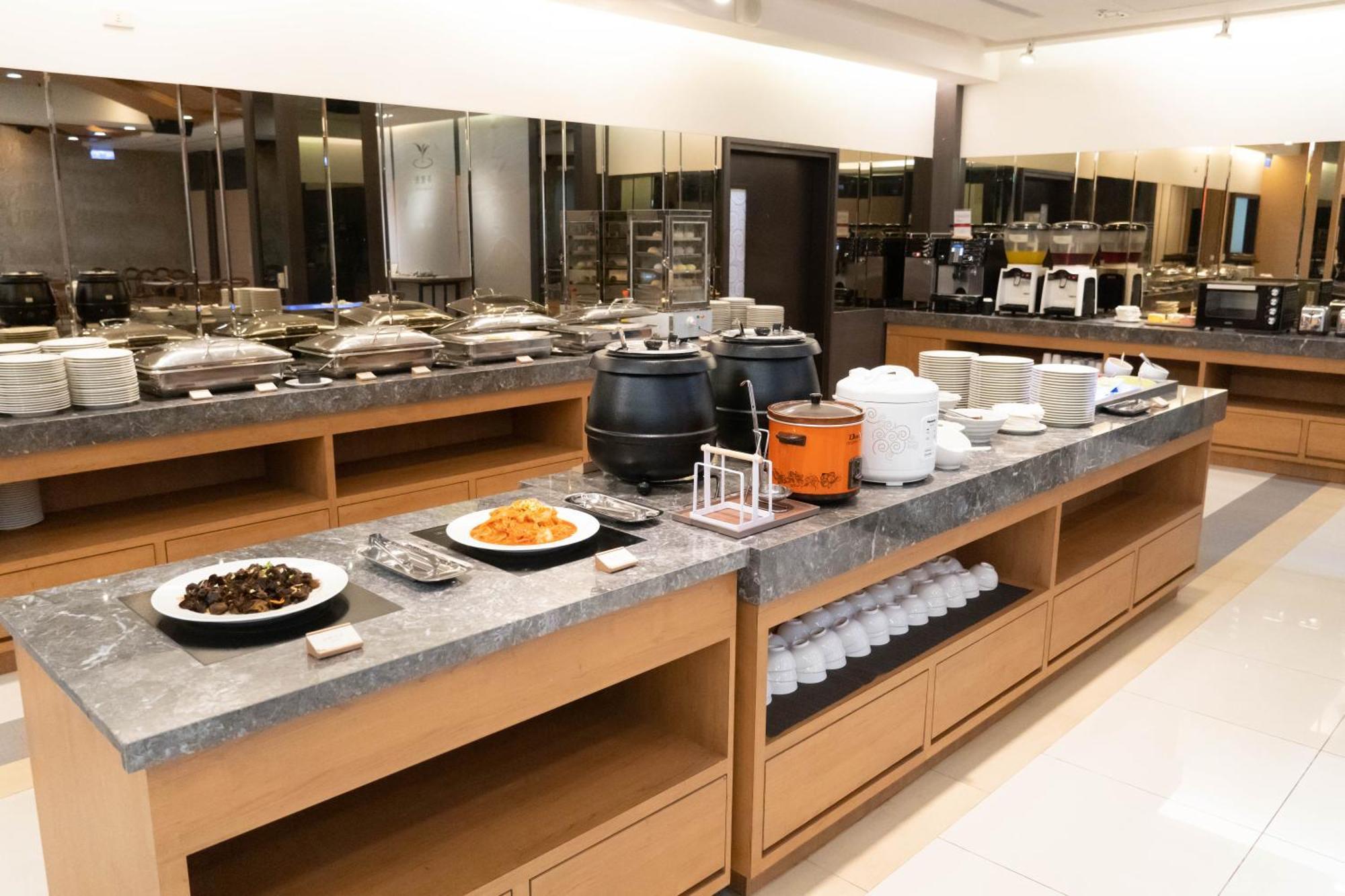 Green Hotel - Tea Way ไถจง ภายนอก รูปภาพ